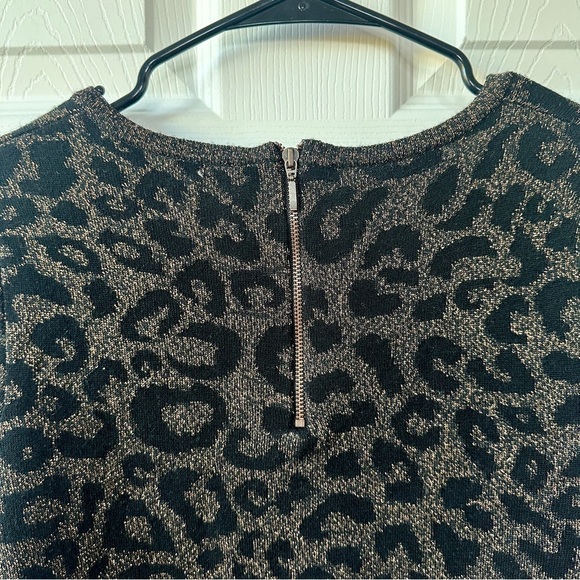 CHICO’S Metallic Leopard Print Wool Blend Sweater. Size 1 - Picture 4 of 8